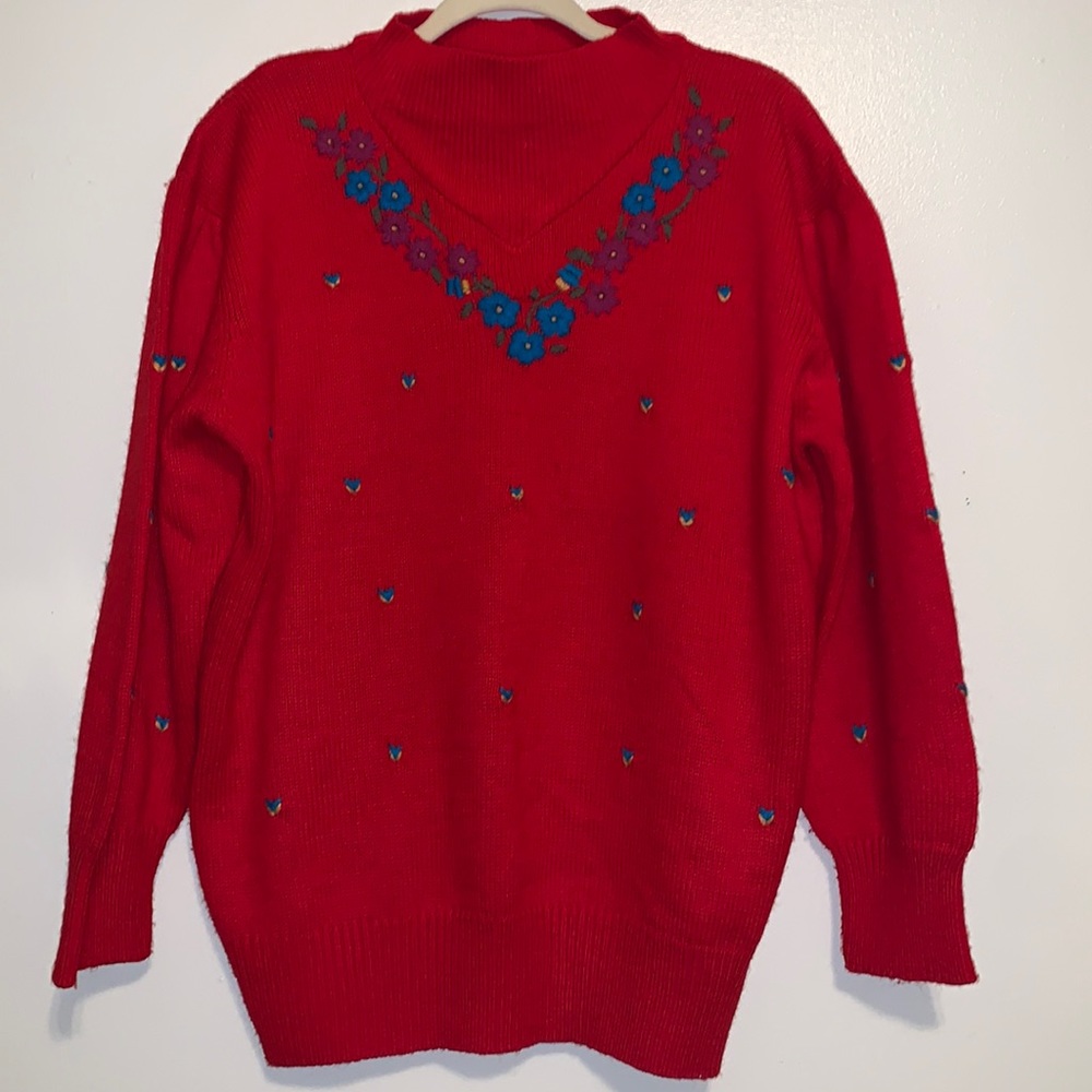 Vintage Embroidered Puff sleeve sweater